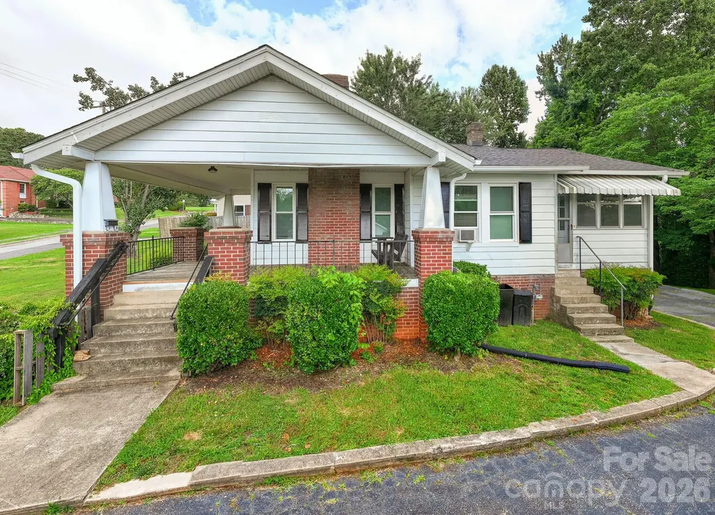 46 Gilkey Street Marion NC 28752
