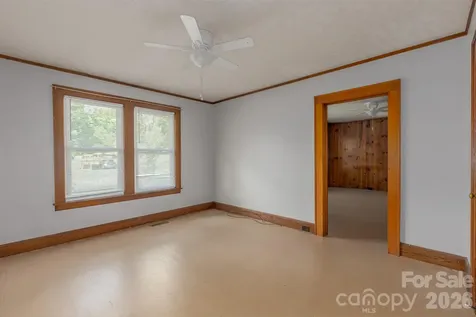 46 Gilkey Street Marion NC 28752