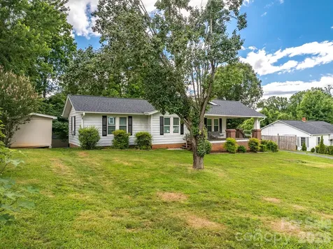 46 Gilkey Street Marion NC 28752