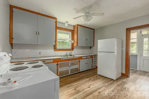 46 Gilkey Street Marion NC 28752