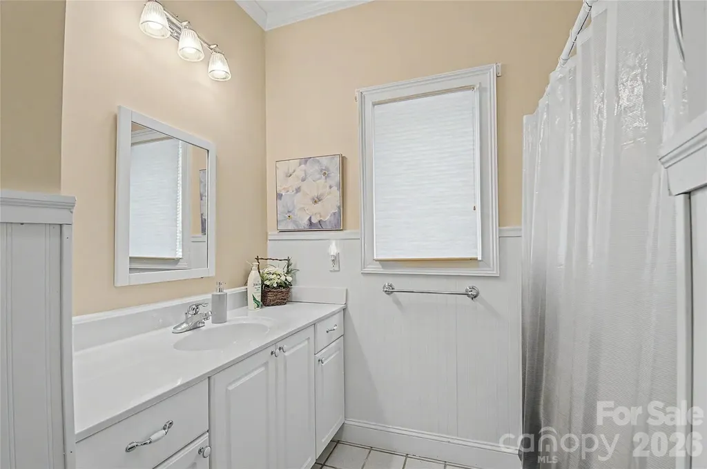 312 Benjamin Way Hendersonville NC 28792