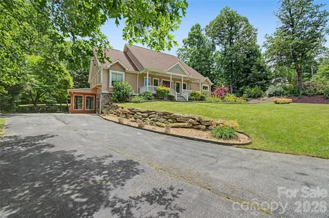 312 Benjamin Way Hendersonville NC 28792