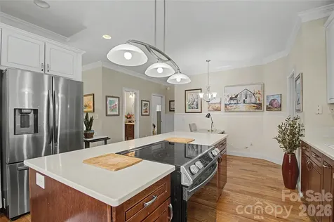 312 Benjamin Way Hendersonville NC 28792