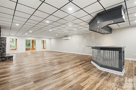 312 Benjamin Way Hendersonville NC 28792