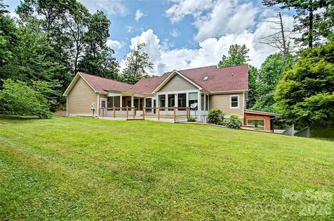312 Benjamin Way Hendersonville NC 28792