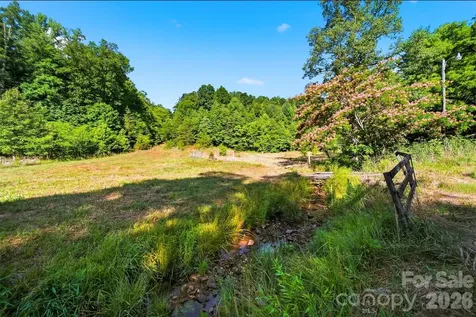 2784 St John Road Lenoir NC 28645