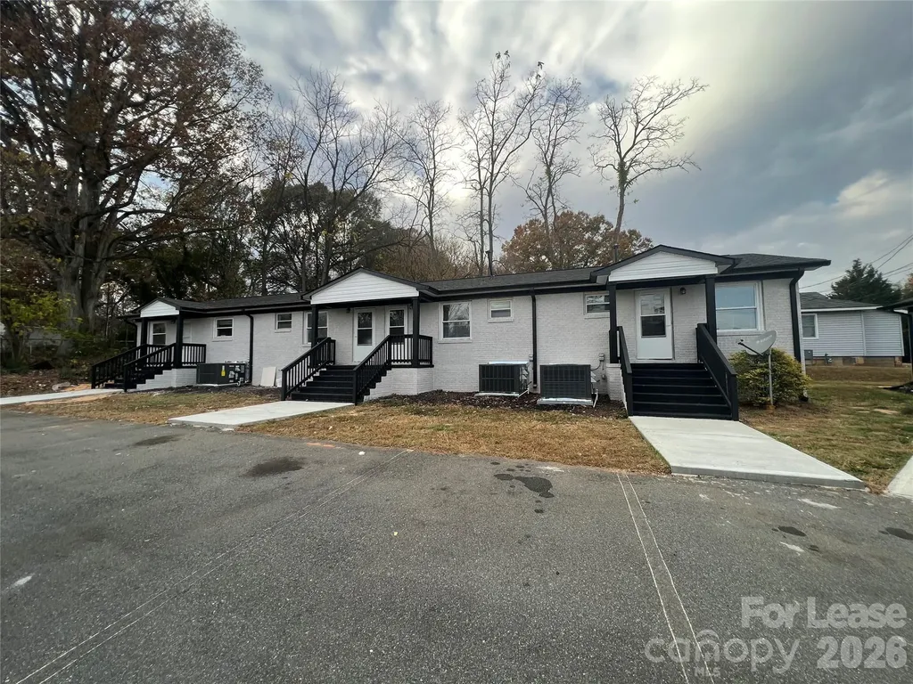 1300 Main Street Mount Holly NC 28120
