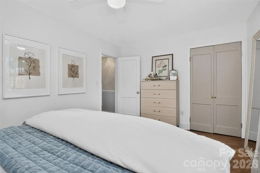 219 Wakefield Drive Charlotte NC 28209