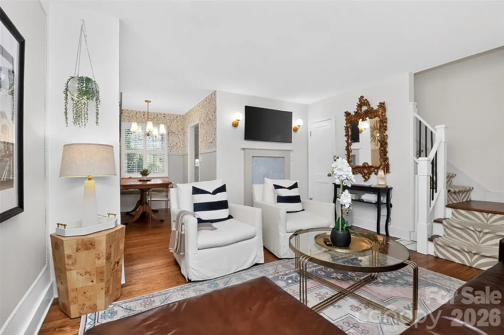 219 Wakefield Drive Charlotte NC 28209
