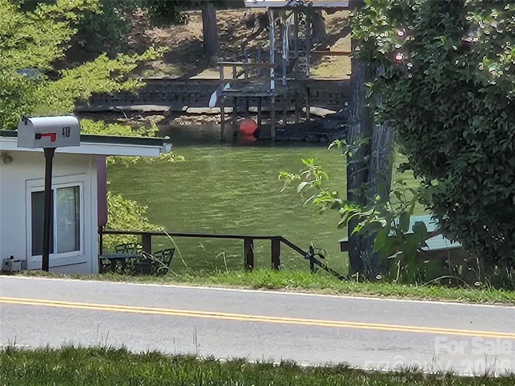 0 Fifth Avenue Badin Lake NC 28127