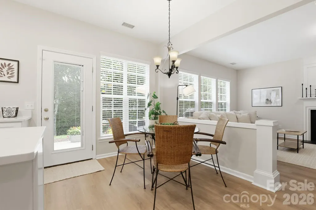 12044 Humboldt Drive Charlotte NC 28277