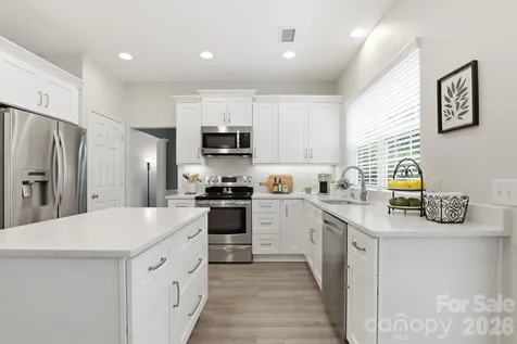12044 Humboldt Drive Charlotte NC 28277