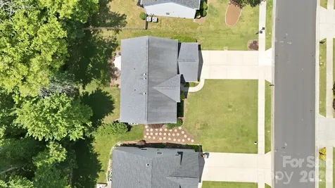 12044 Humboldt Drive Charlotte NC 28277