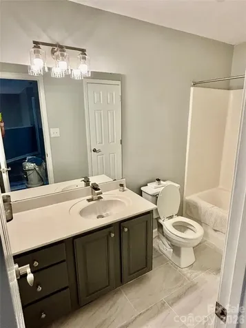 229 17th Avenue SE Hickory NC 28602