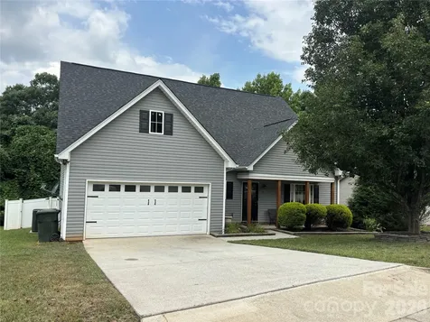 229 17th Avenue SE Hickory NC 28602