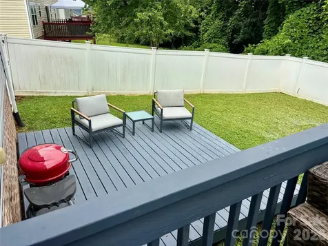 229 17th Avenue SE Hickory NC 28602
