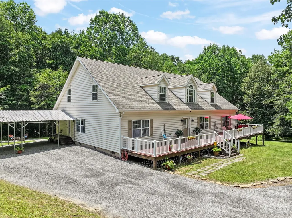 165 Sequoyah Drive Waynesville NC 28785