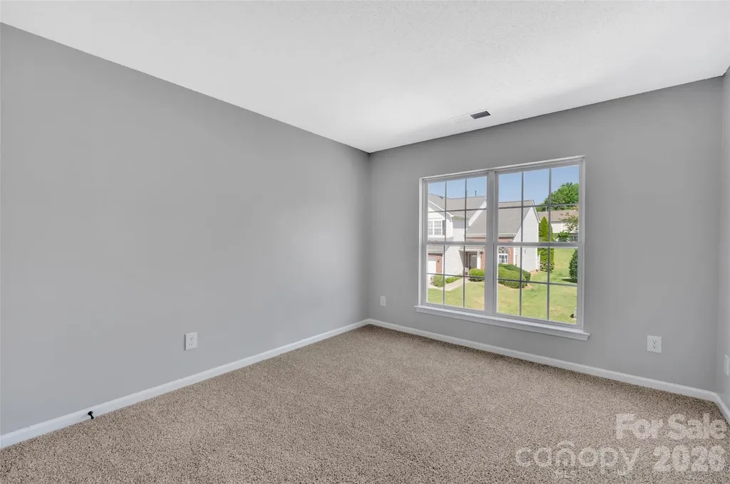 8558 Carolina Lily Lane Charlotte NC 28262