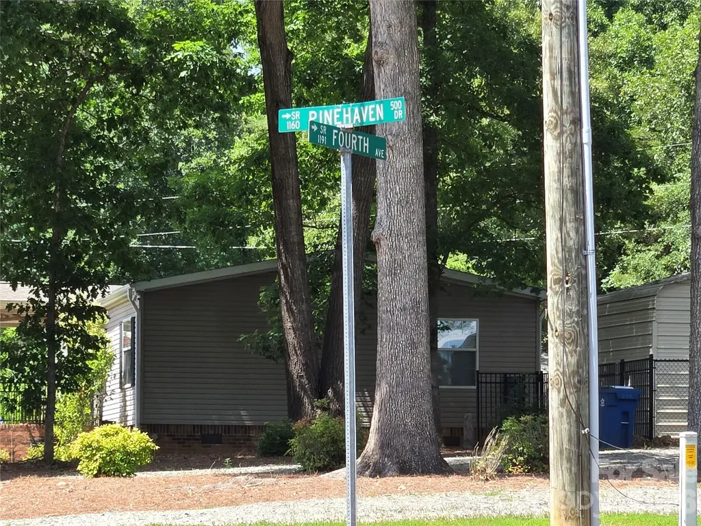 0 Pinehaven Drive Badin Lake NC 28127