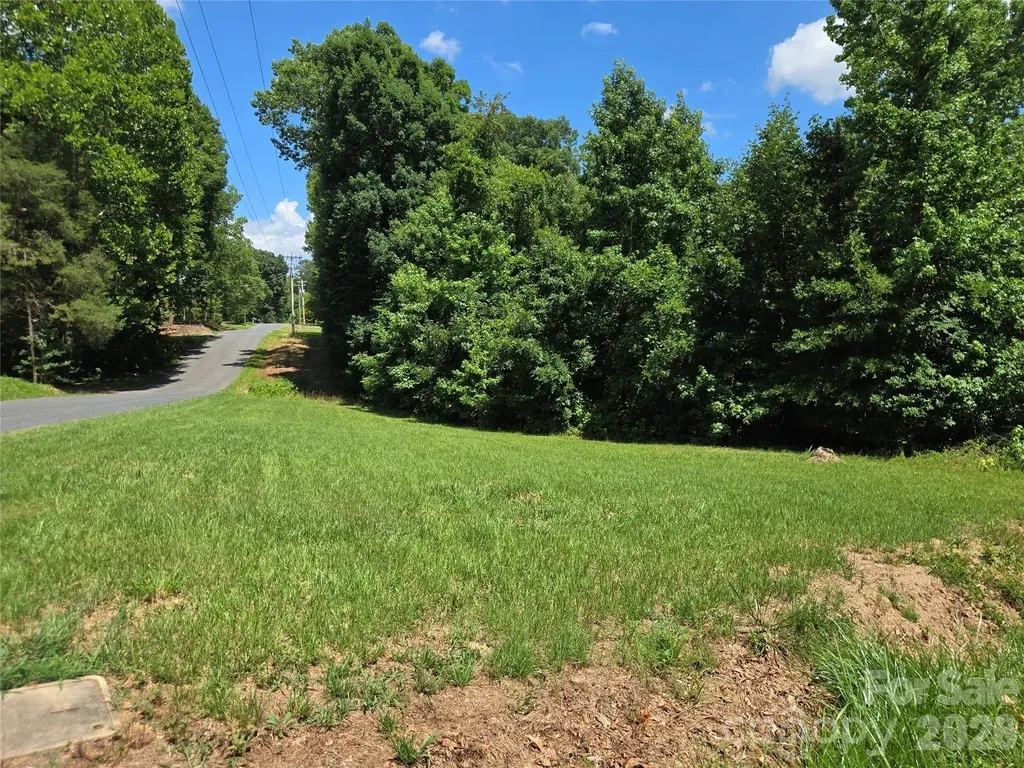 0 Pinehaven Drive Badin Lake NC 28127