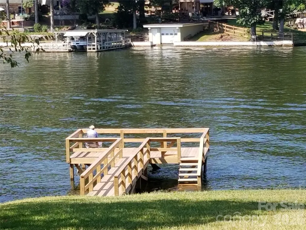 0 Pinehaven Drive Badin Lake NC 28127