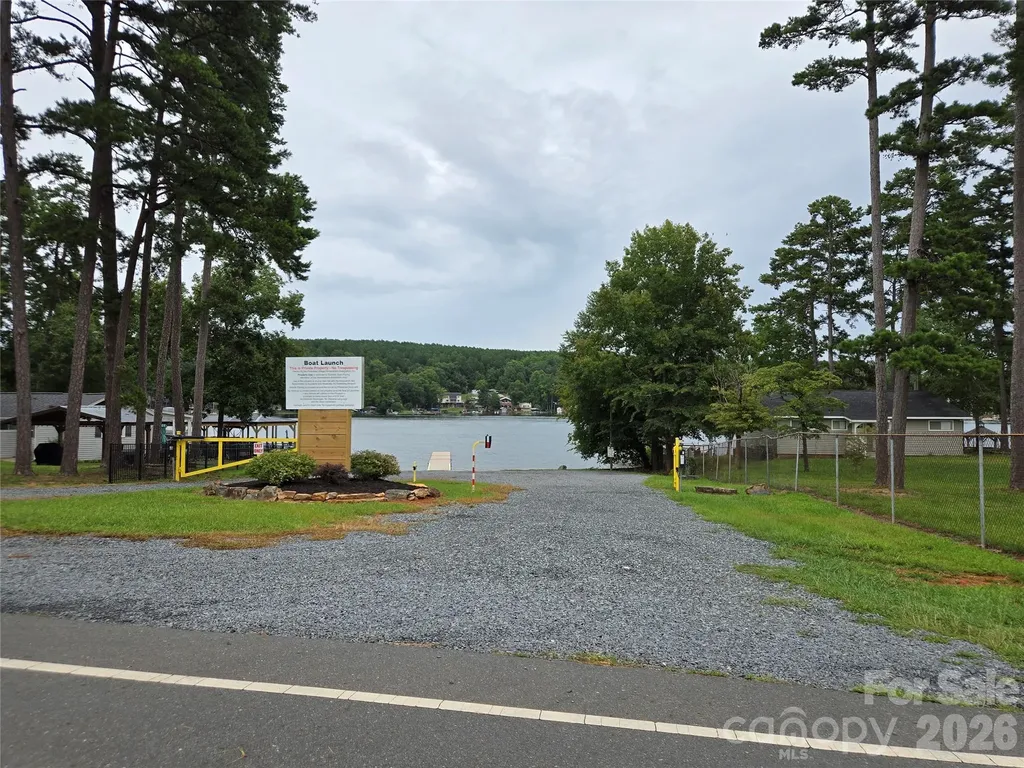 0 Pinehaven Drive Badin Lake NC 28127