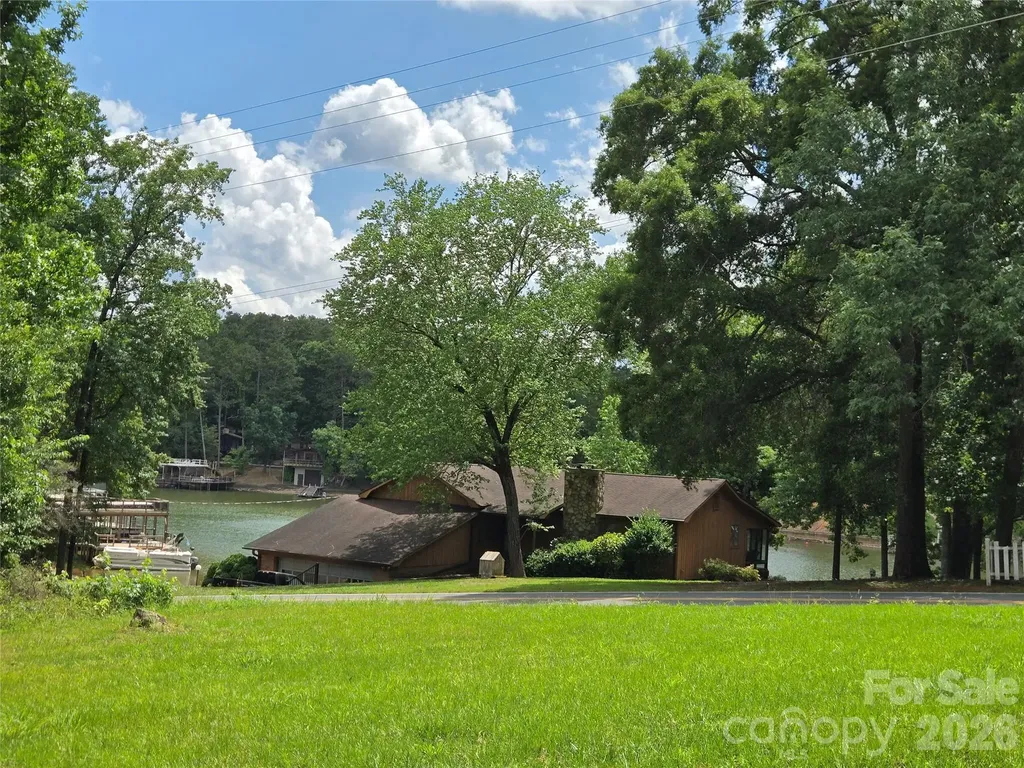 0 Pinehaven Drive Badin Lake NC 28127