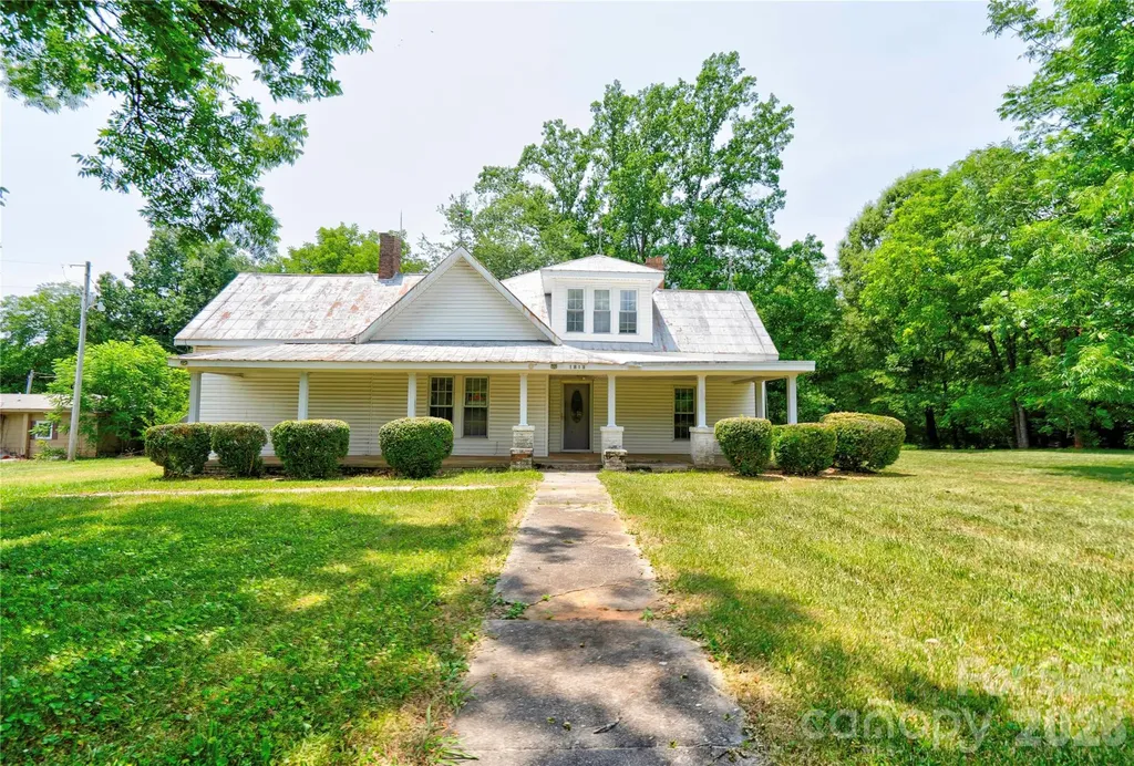 1813 Saint Marks Church Road Crouse NC 28033