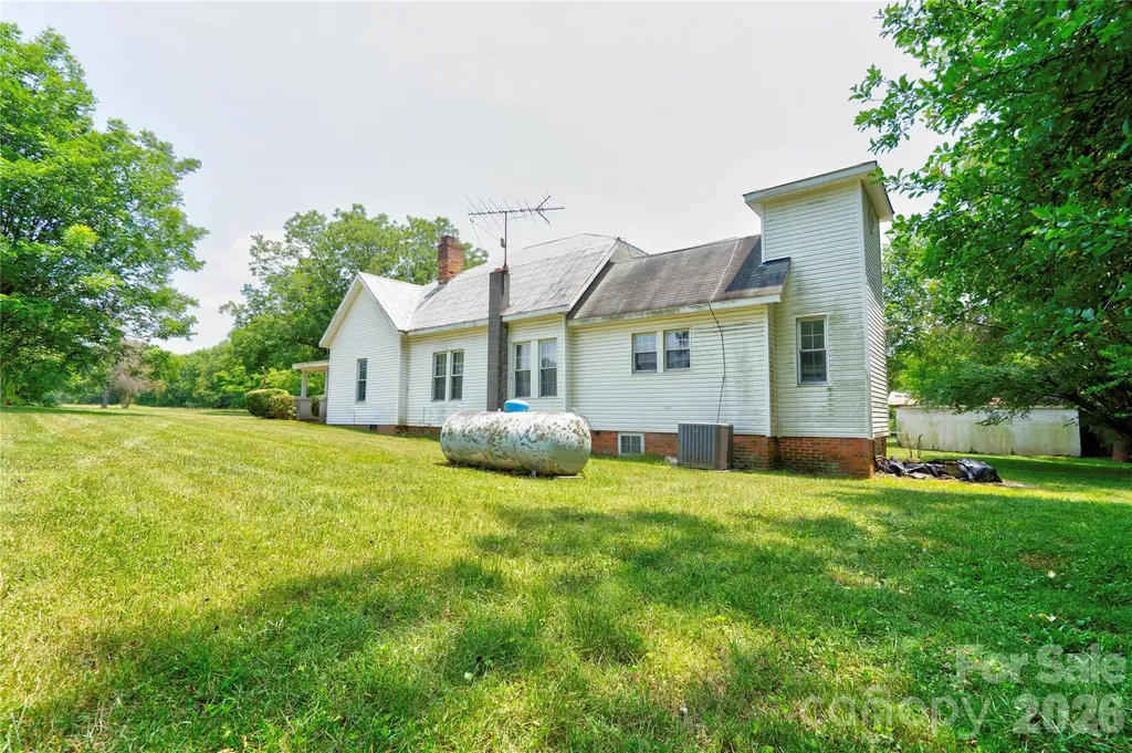 1813 Saint Marks Church Road Crouse NC 28033