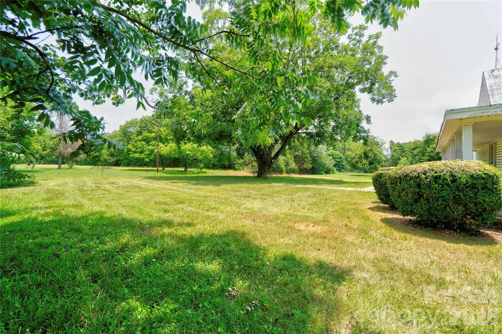 1813 Saint Marks Church Road Crouse NC 28033