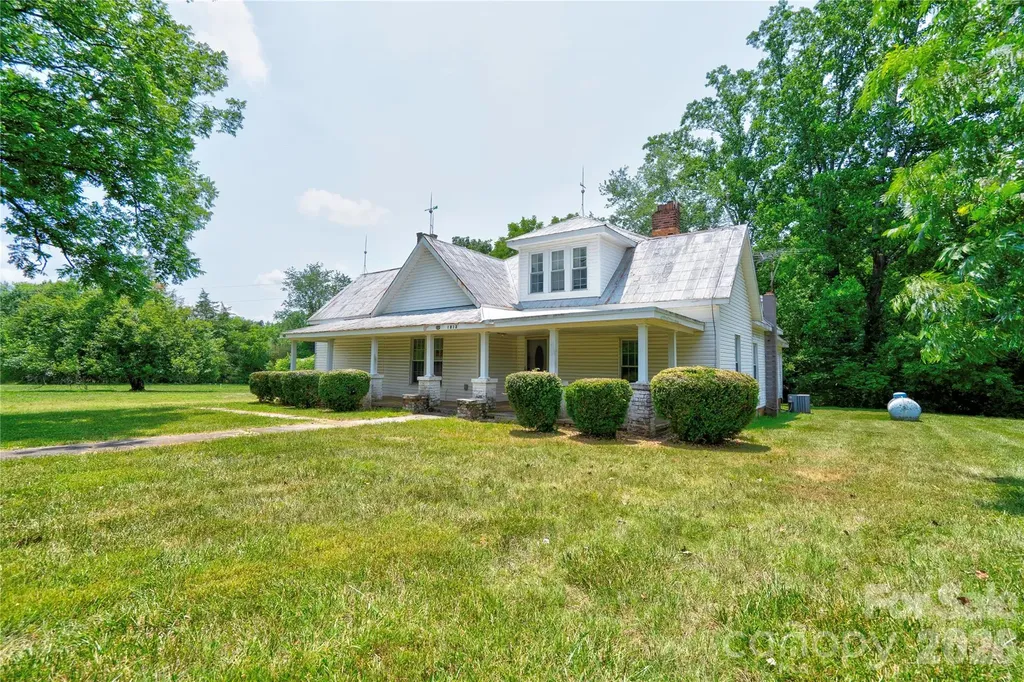 1813 Saint Marks Church Road Crouse NC 28033