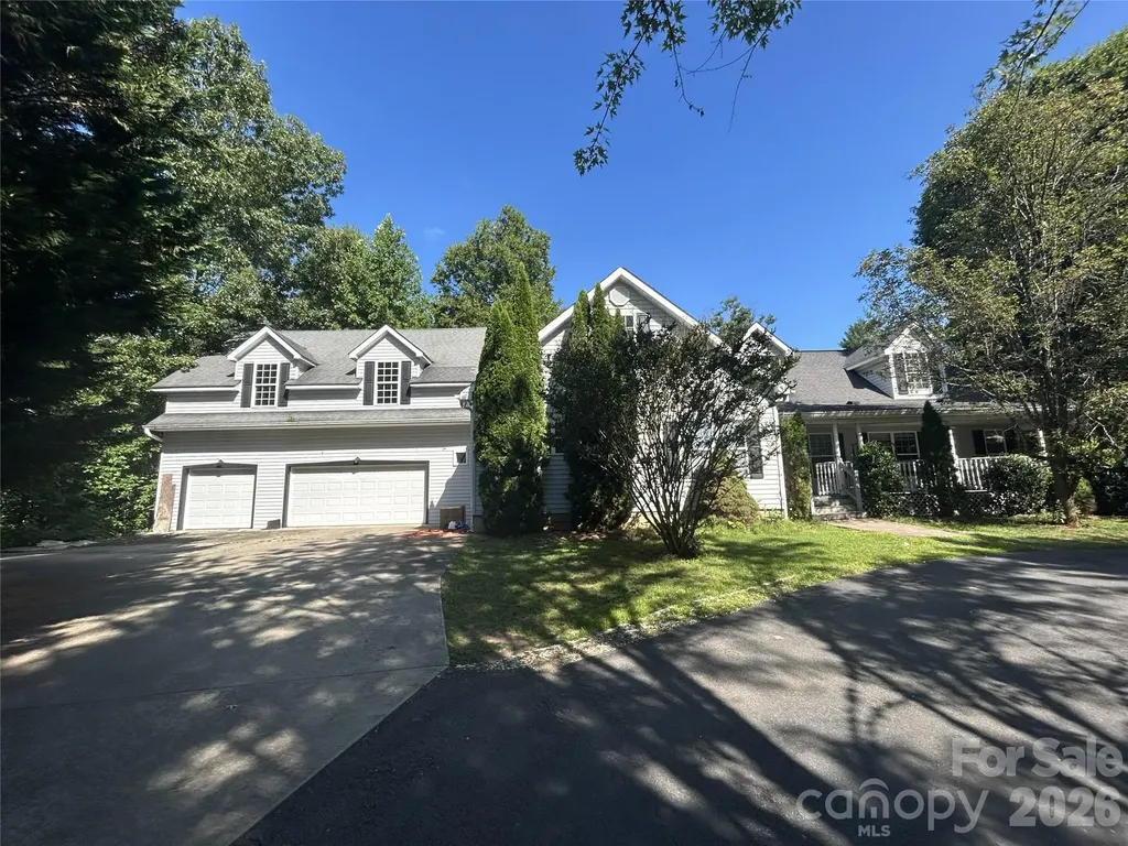 34 England Valley Road Weaverville NC 28787