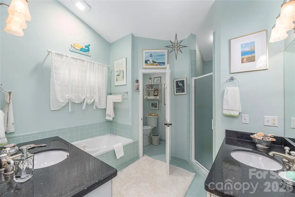 94 Oakcrest Lane Waynesville NC 28786