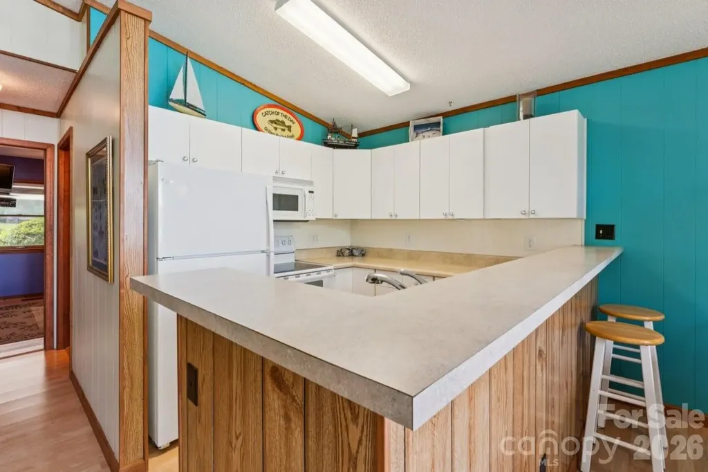 918 Pinehaven Drive New London NC 28127