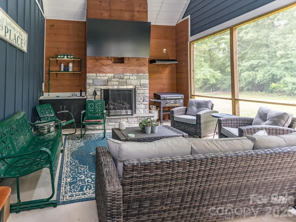 198 Carters Farm Drive Statesville NC 28625