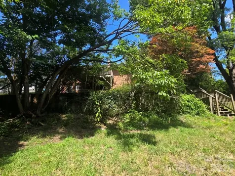 629 Willow Road Hendersonville NC 28739
