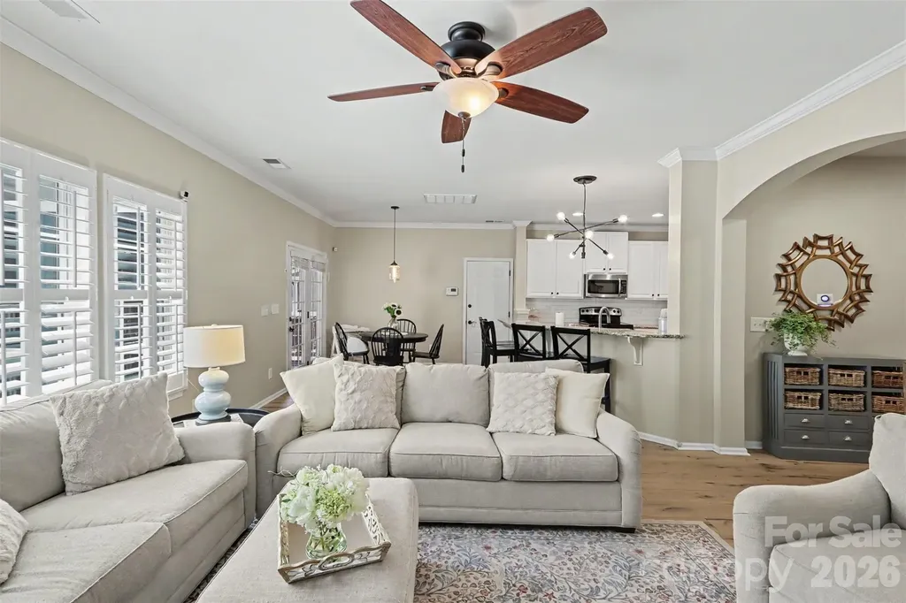 11830 Warfield Avenue Huntersville NC 28078