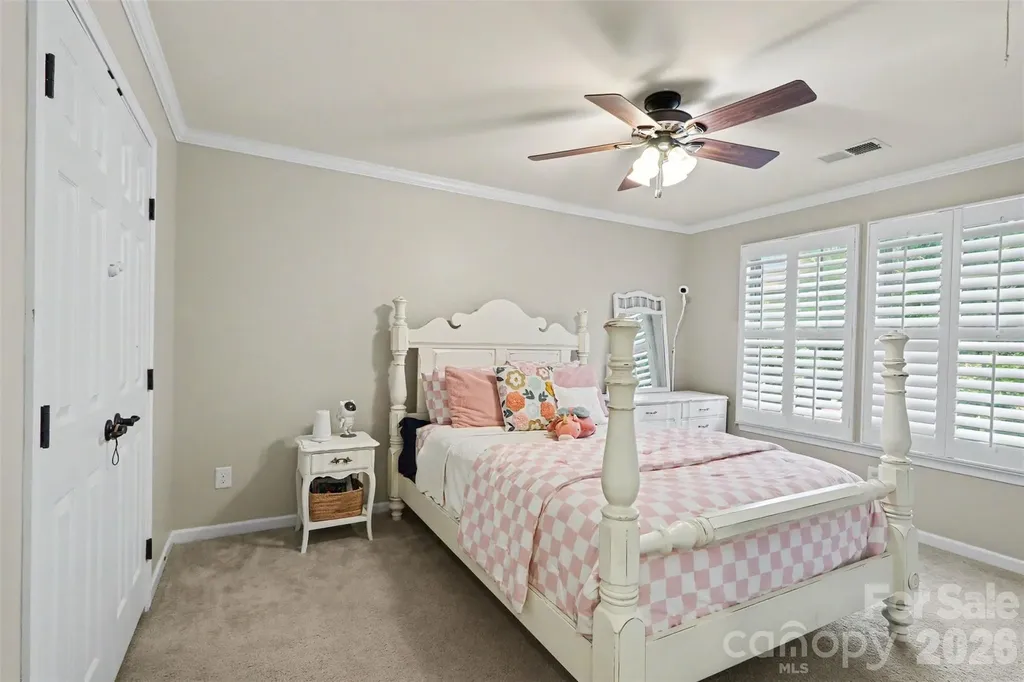 11830 Warfield Avenue Huntersville NC 28078