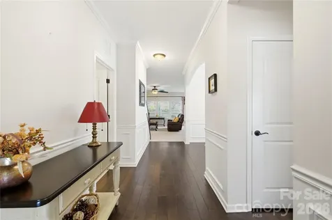 1874 Larkspur Way Tega Cay SC 29708