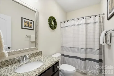 1874 Larkspur Way Tega Cay SC 29708