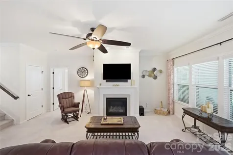 1874 Larkspur Way Tega Cay SC 29708