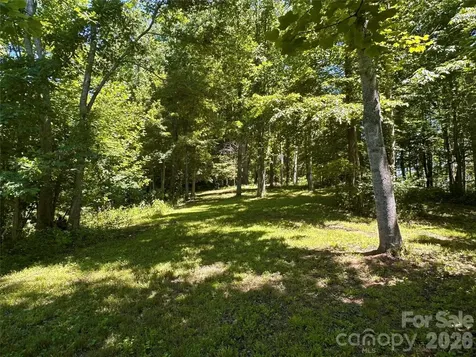 2825 Harrell Hill Road Bakersville NC 28705