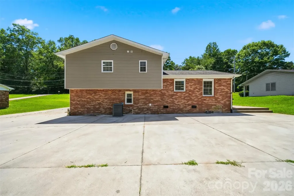 1401 Southwest Boulevard Newton NC 28658