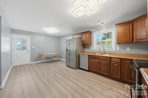 1401 Southwest Boulevard Newton NC 28658