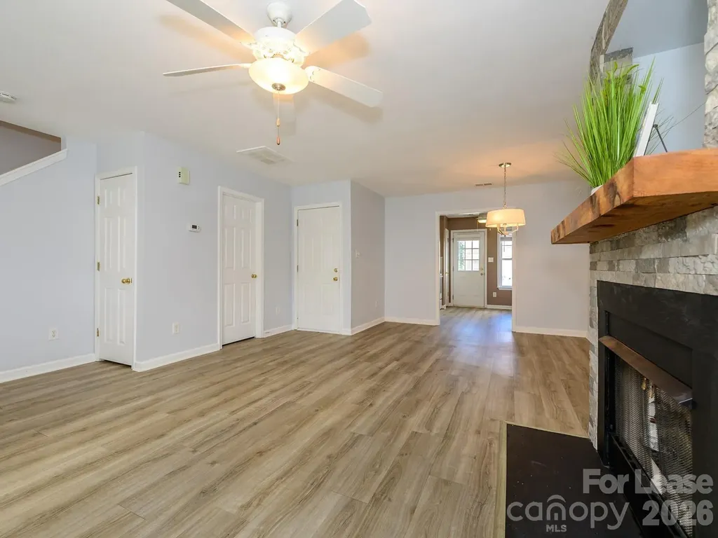 8327 Brickle Lane Huntersville NC 28078