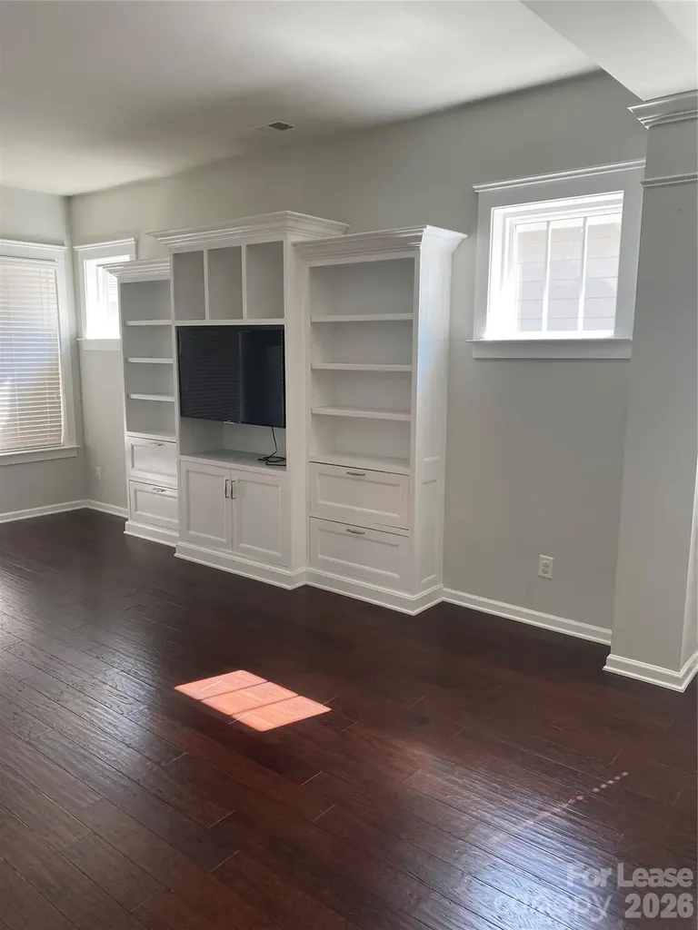 4221 Courtly Lane Belmont NC 28012