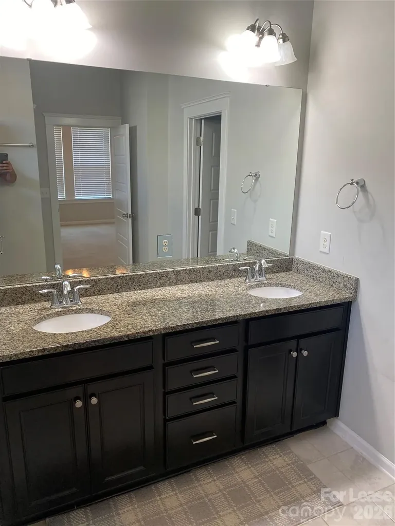 4221 Courtly Lane Belmont NC 28012