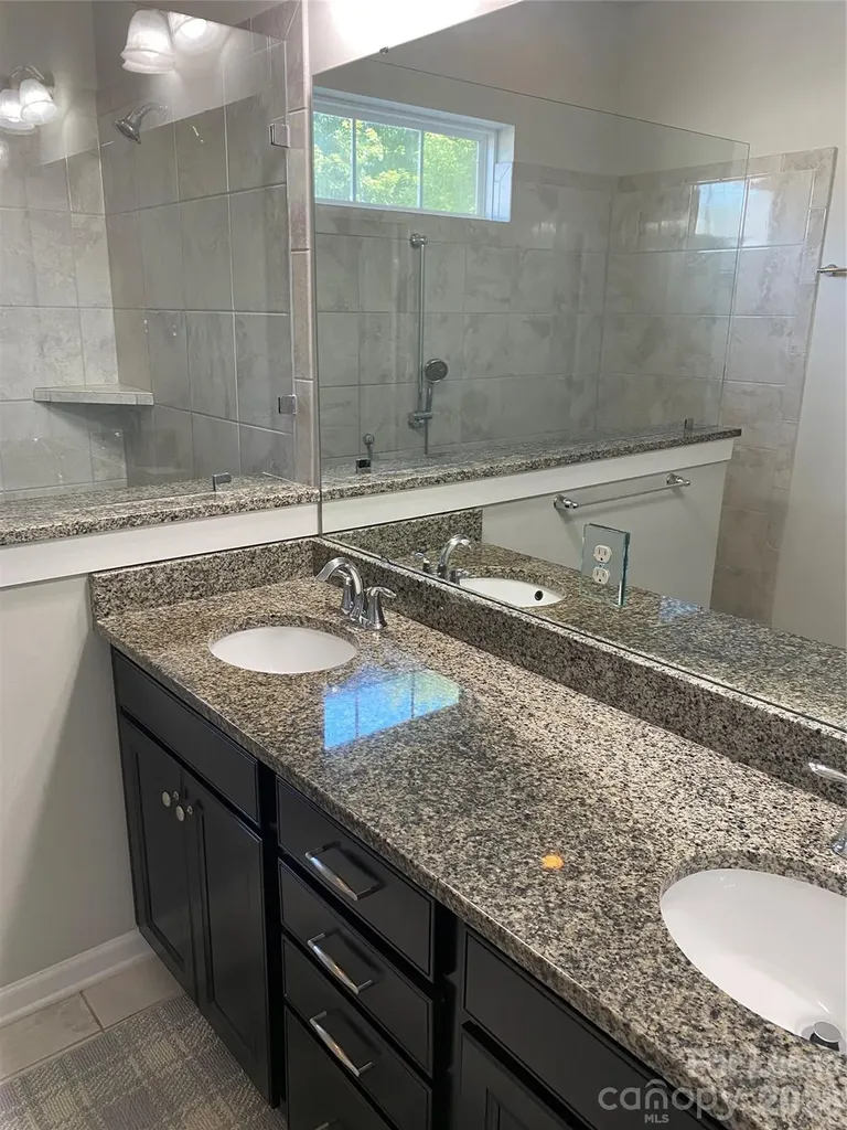 4221 Courtly Lane Belmont NC 28012