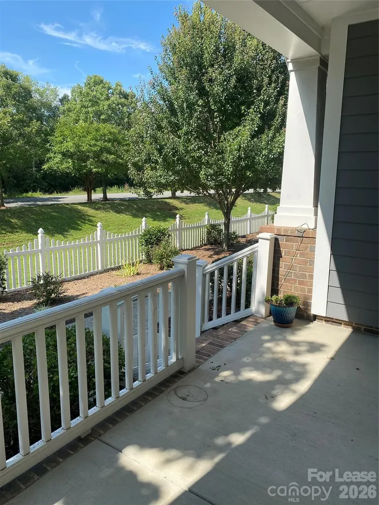 4221 Courtly Lane Belmont NC 28012