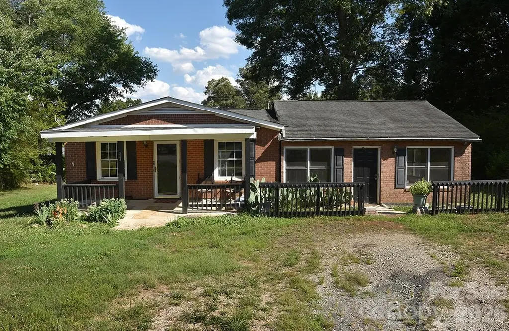 3560 Dogwood Court Salisbury NC 28144